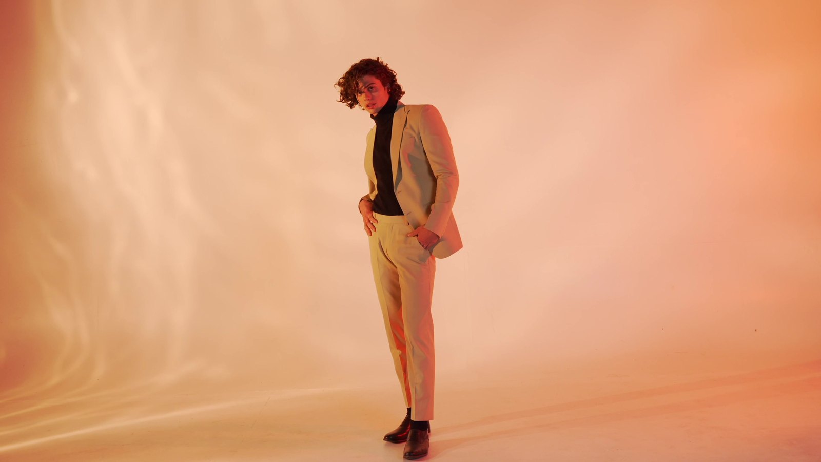 The cream suit, wide