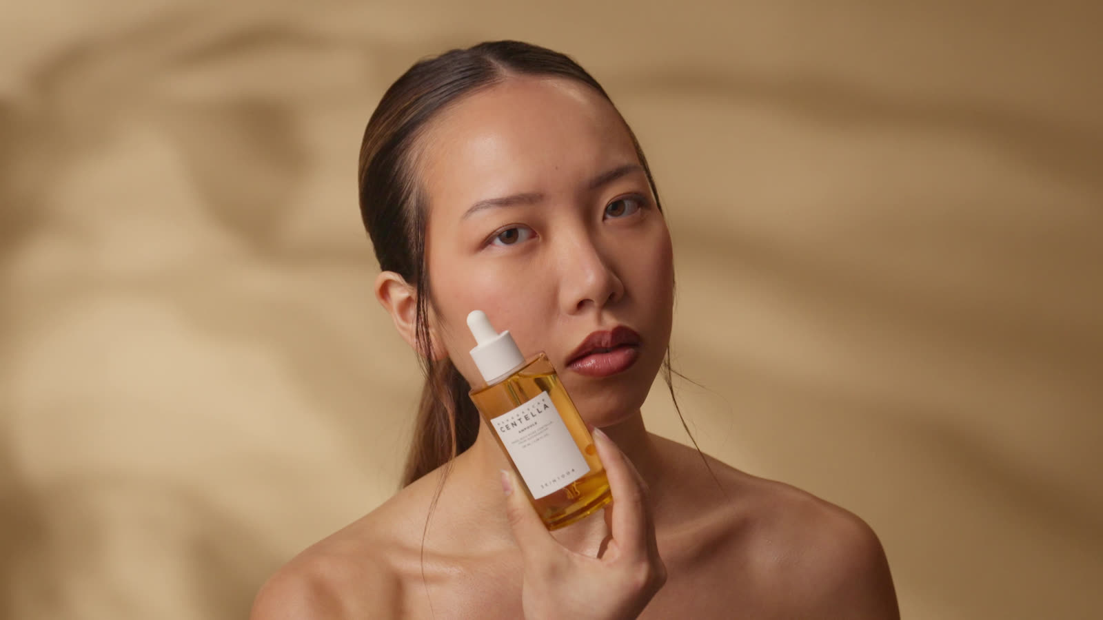 SKIN1004 Centella, beauty still